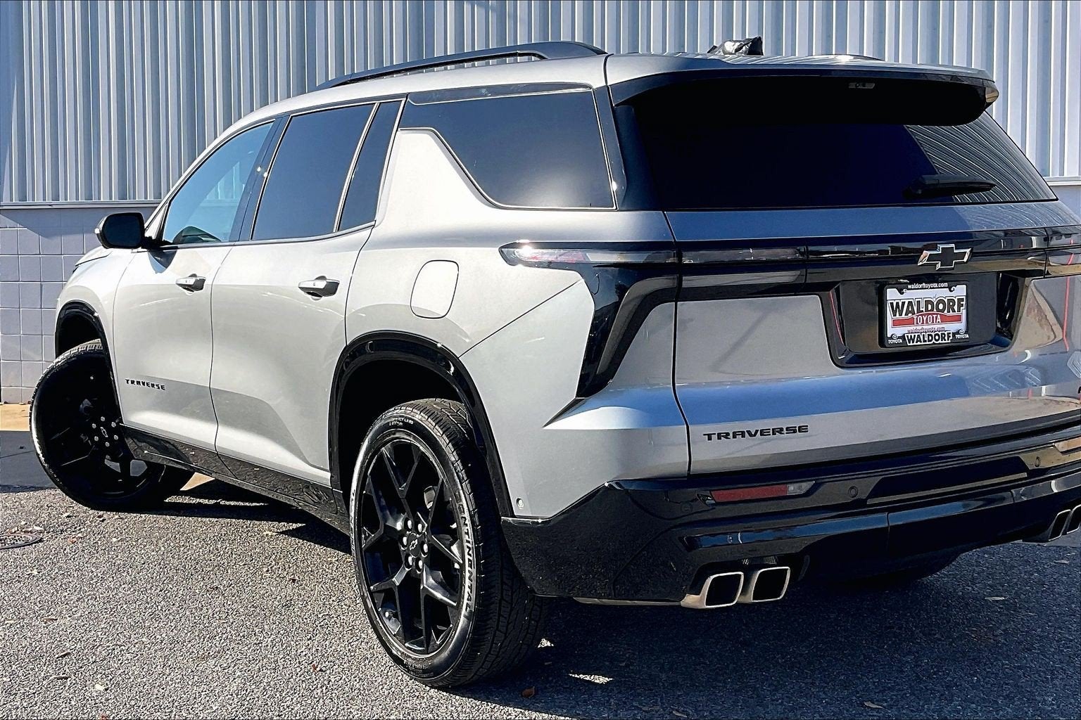 2025 Chevrolet Traverse FWD RS