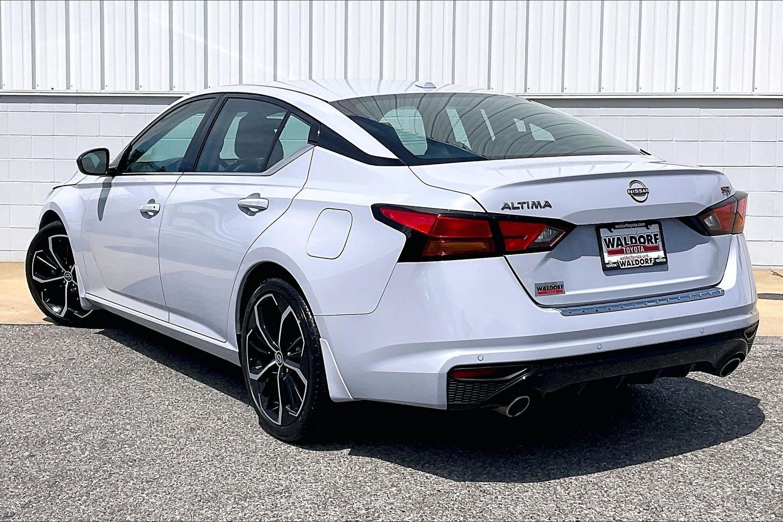 2023 Nissan Altima 2.5 SR