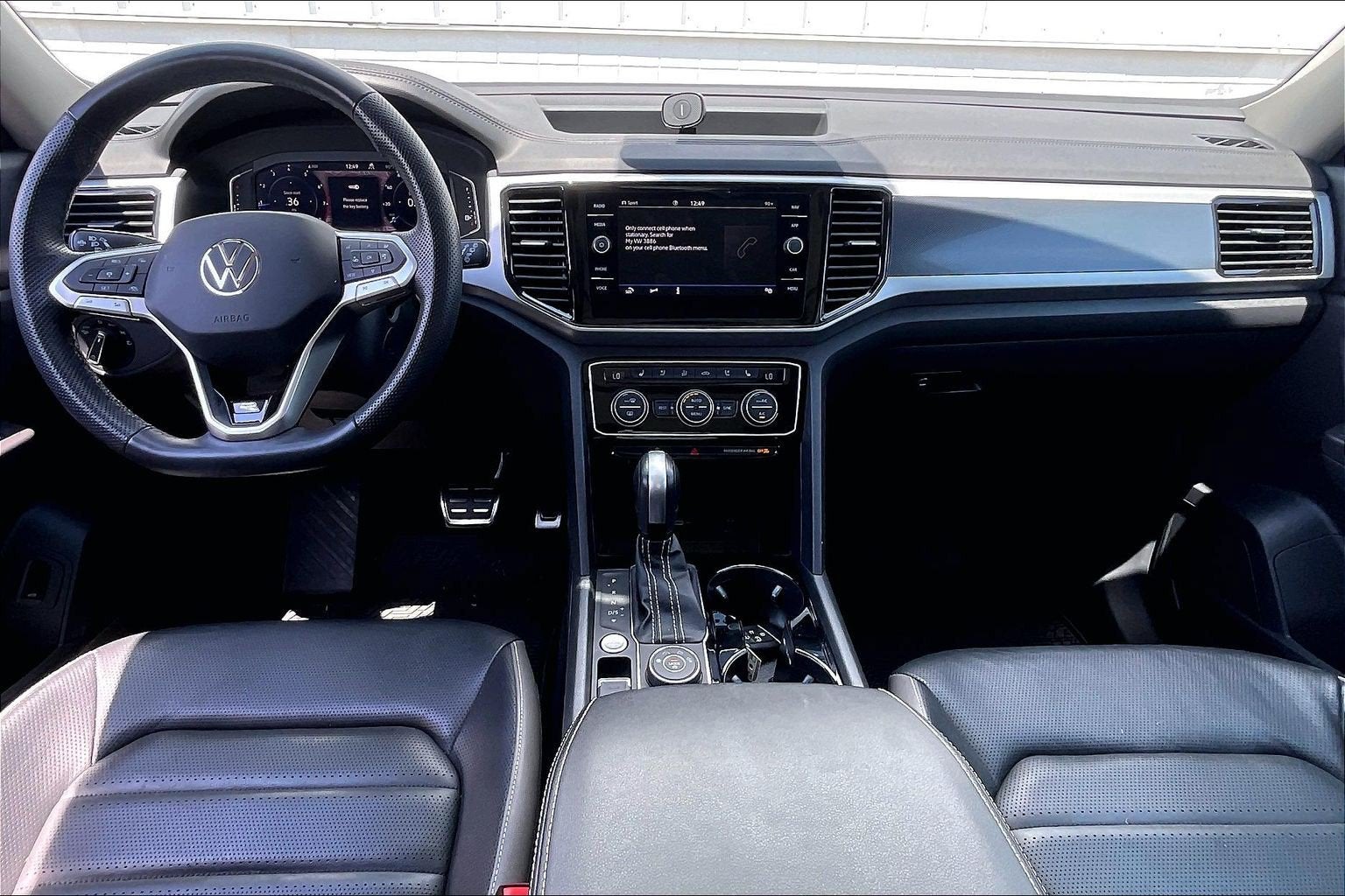 2023 Volkswagen Atlas 3.6L V6 SEL Premium R-Line