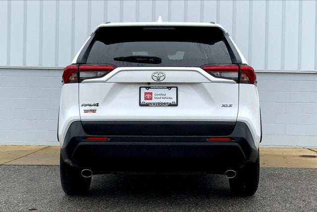 2021 Toyota RAV4 XLE