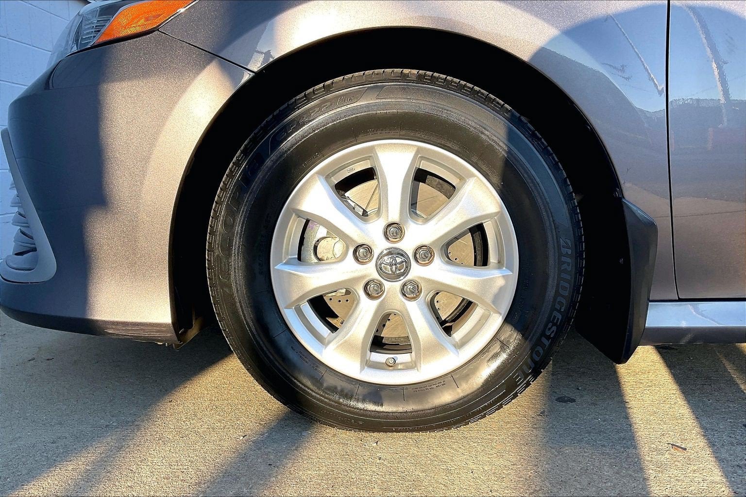 2022 Toyota Camry Hybrid Hybrid LE