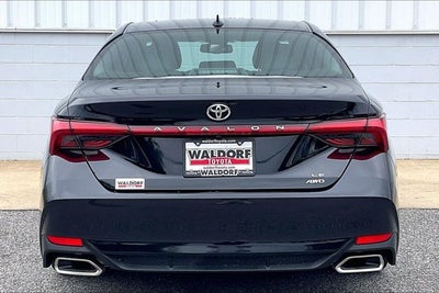 2021 Toyota Avalon XLE