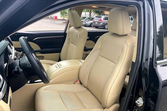 2016 Toyota Highlander Limited Platinum