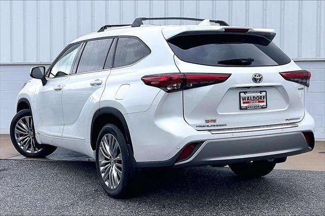 2022 Toyota Highlander Hybrid Hybrid Platinum