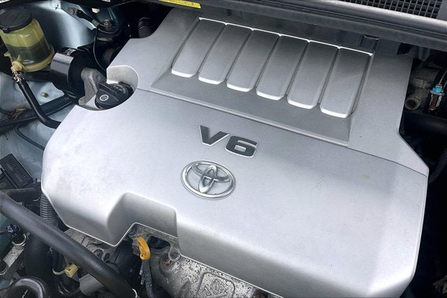 2010 Toyota SIENNA XLE