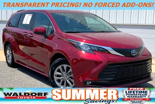 2025 Toyota Sienna XLE