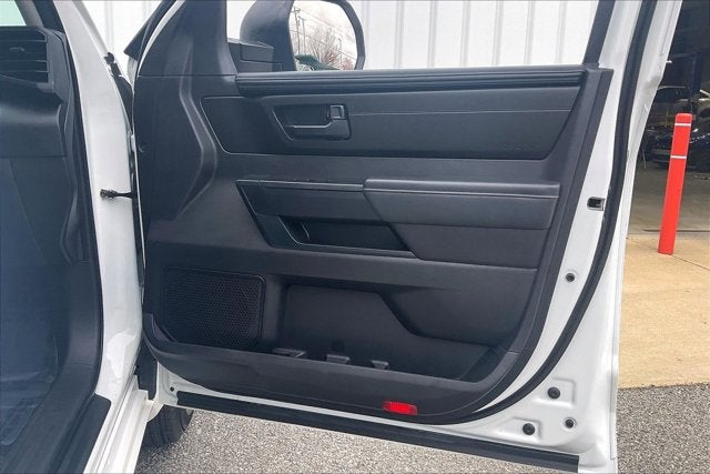 2023 Toyota TUNDRA 4X4 SR