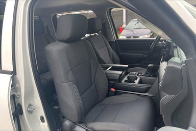 2023 Toyota TUNDRA 4X4 SR