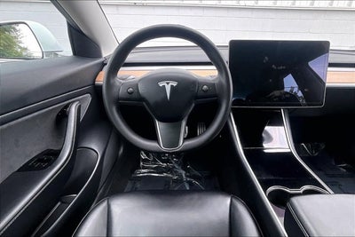 2020 Tesla Model 3 Performance
