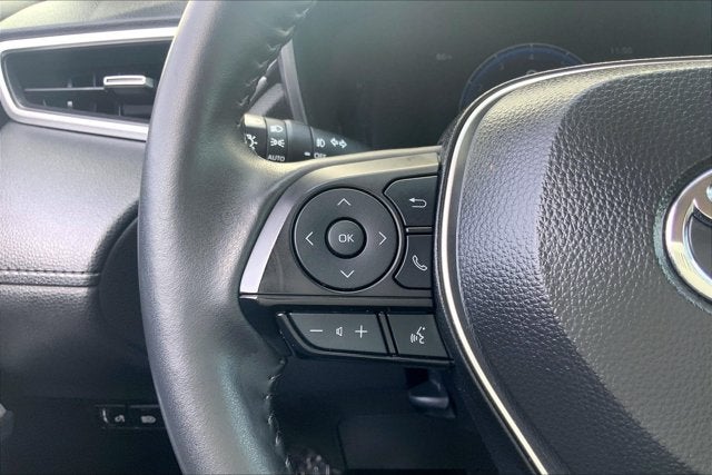 2025 Toyota Corolla Cross XLE