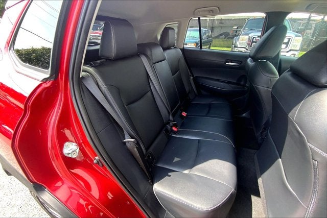 2025 Toyota Corolla Cross XLE