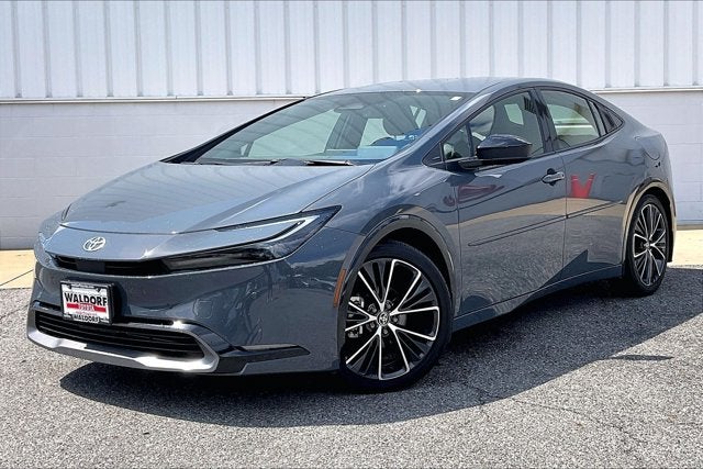 2025 Toyota Prius XLE