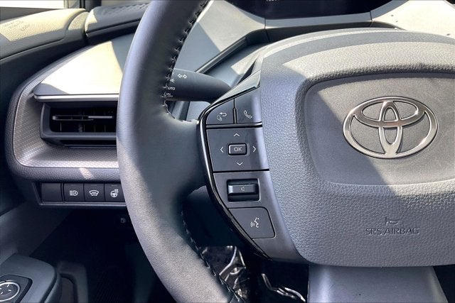 2025 Toyota Prius XLE