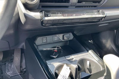 2025 Toyota Prius XLE