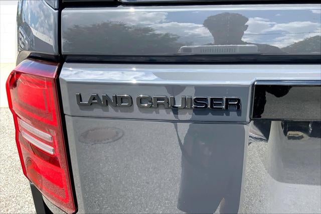 2025 Toyota Land Cruiser Base