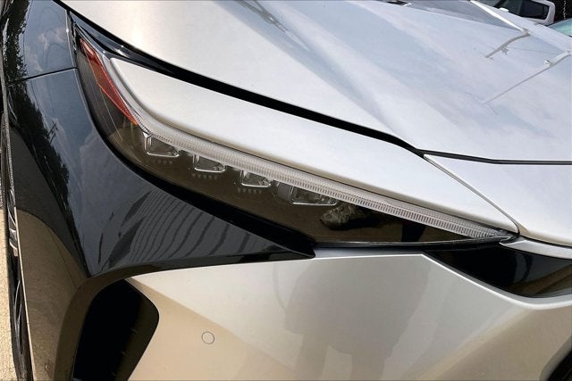 2023 Toyota bZ4X Limited