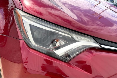 2018 Toyota RAV4 Hybrid Hybrid XLE