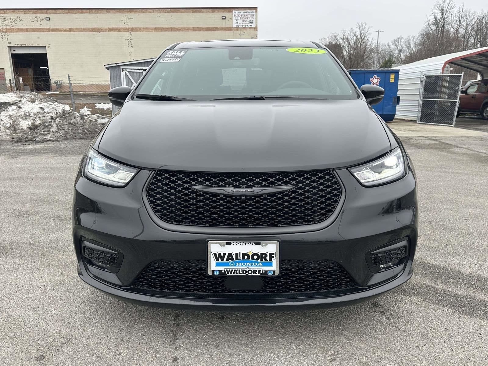 2023 Chrysler Pacifica Hybrid Touring L