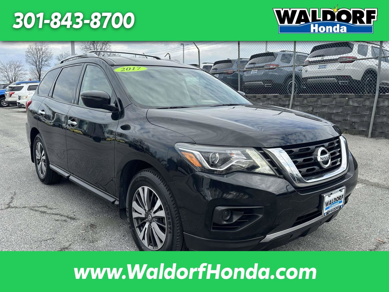 2017 Nissan Pathfinder S