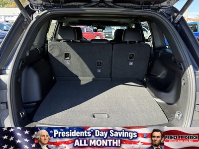 2025 Jeep Grand Cherokee 4WD