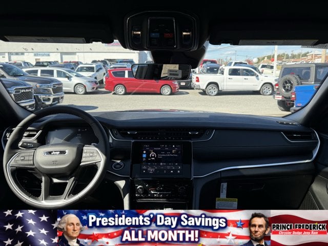 2025 Jeep Grand Cherokee 4WD