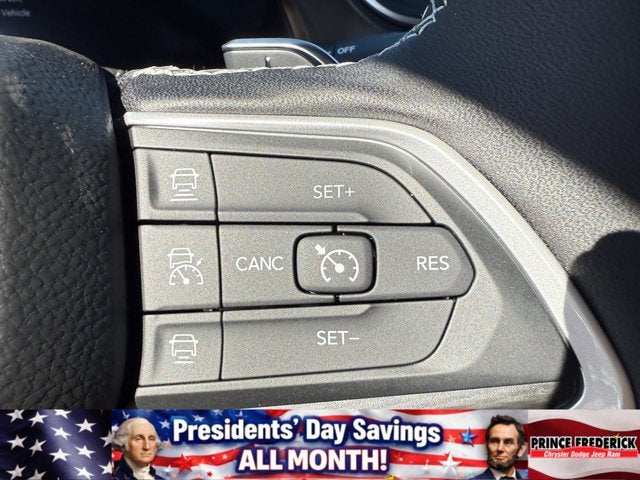 2025 Jeep Grand Cherokee 4WD