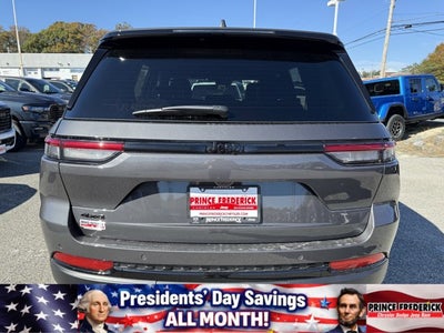 2025 Jeep Grand Cherokee 4WD