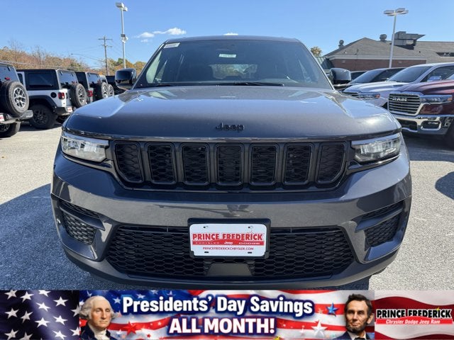 2025 Jeep Grand Cherokee 4WD