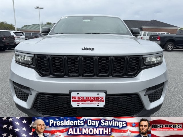 2025 Jeep Grand Cherokee 4WD