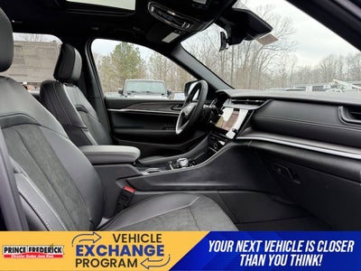 2026 Jeep Grand Cherokee Laredo Altitude