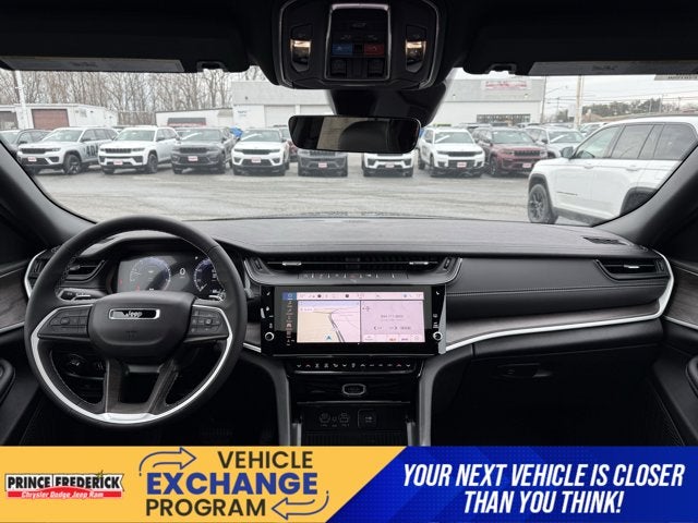 2026 Jeep Grand Cherokee Laredo Altitude