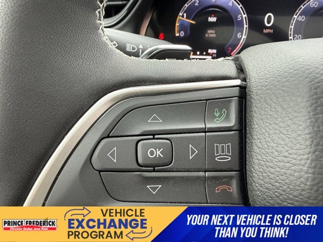 2026 Jeep Grand Cherokee Laredo Altitude