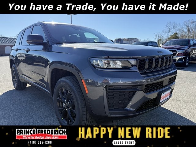 2026 Jeep Grand Cherokee Laredo Altitude