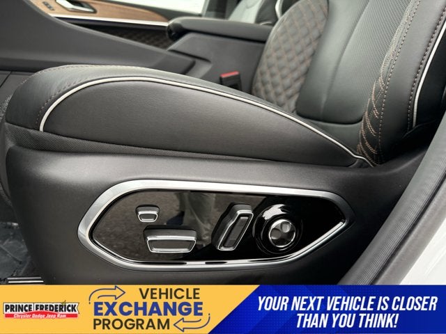 2026 Jeep Grand Cherokee L Summit