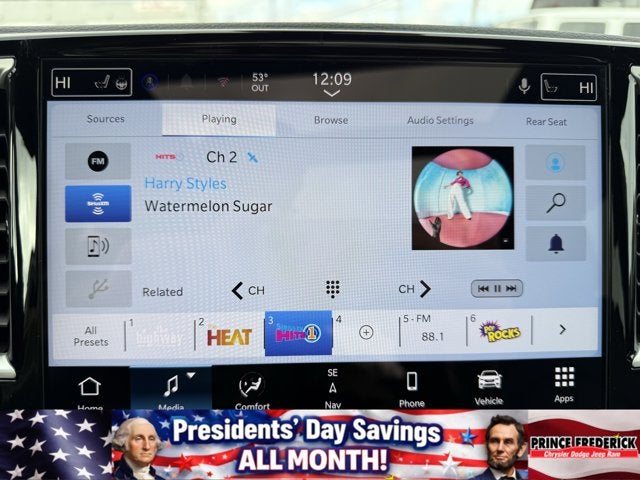 2026 Chrysler Pacifica Select