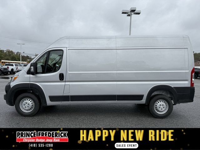 2026 RAM ProMaster Cargo Van Tradesman