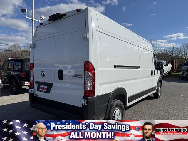 2026 RAM ProMaster Cargo Van Tradesman