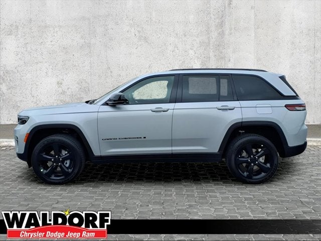 2025 Jeep Grand Cherokee LAR