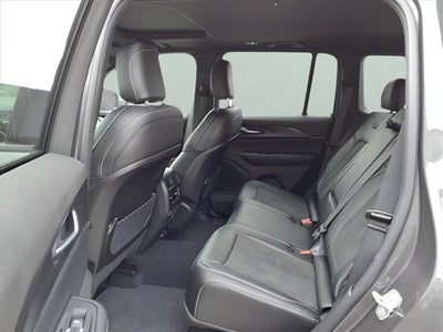 2025 Jeep Grand Cherokee LAR