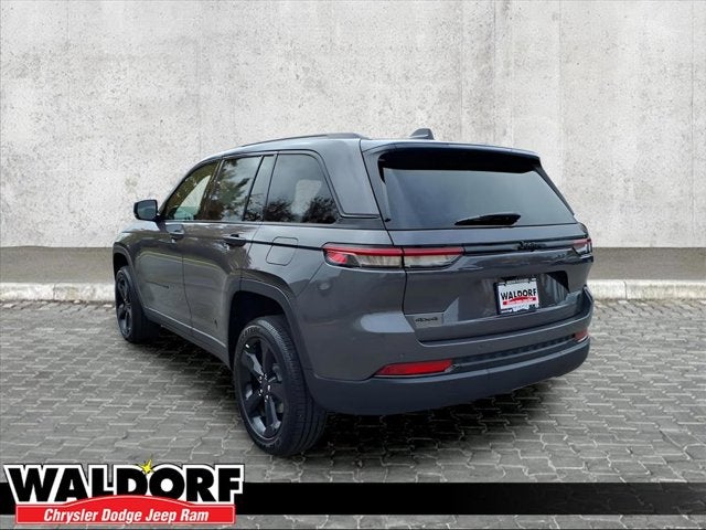 2025 Jeep Grand Cherokee LAR