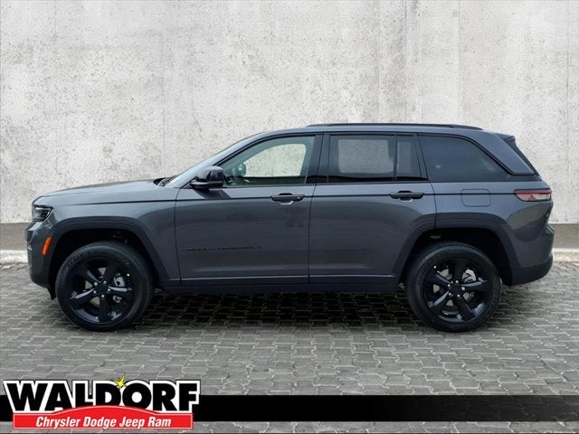 2025 Jeep Grand Cherokee LAR