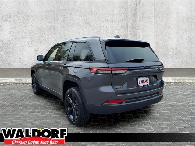 2025 Jeep Grand Cherokee LAR