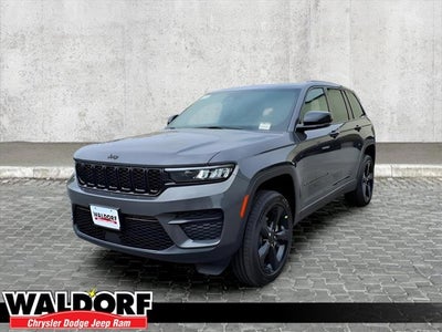 2025 Jeep Grand Cherokee LAR