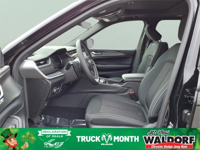 2025 Jeep Grand Cherokee LAR