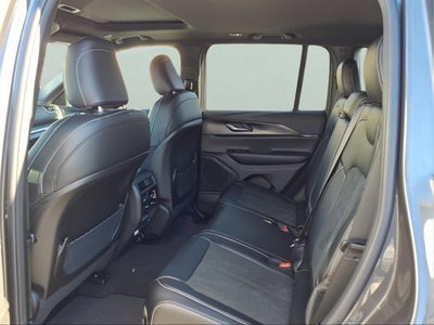 2025 Jeep Grand Cherokee LAR