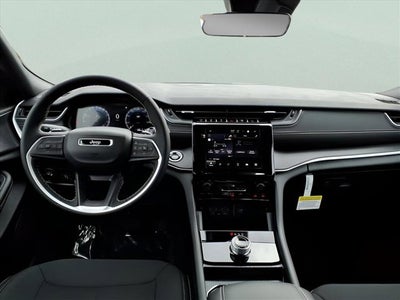 2025 Jeep Grand Cherokee Laredo X