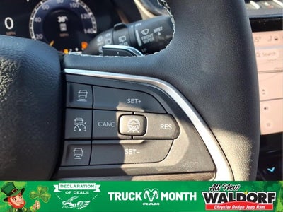 2026 Jeep Grand Cherokee Laredo Altitude