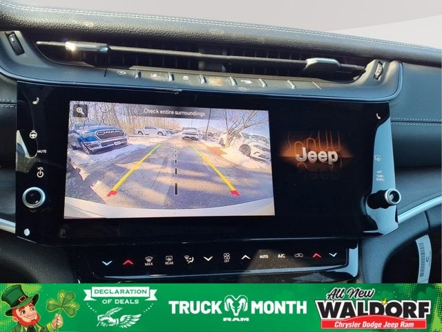 2026 Jeep Grand Cherokee Laredo Altitude