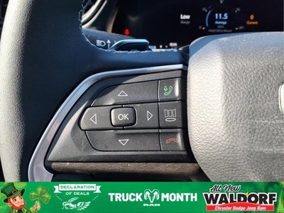 2026 Jeep Grand Cherokee Laredo Altitude