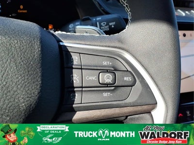 2026 Jeep Grand Cherokee Laredo Altitude